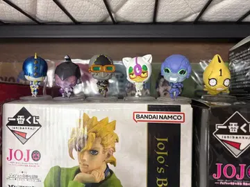 죠죠의 기묘한 모험 미니 피규어 가챠가챠 6체 세트