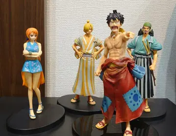 원피스 프라이스 피규어 4체 세트