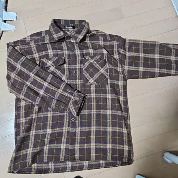 체크 무늬 긴팔 셔츠 L 사이즈