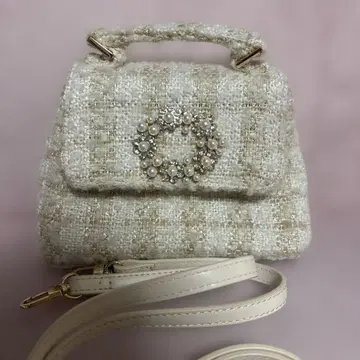 SNIDEL 스나이델 트위드 비쥬 숄더백 새상품급 화이트 베이지