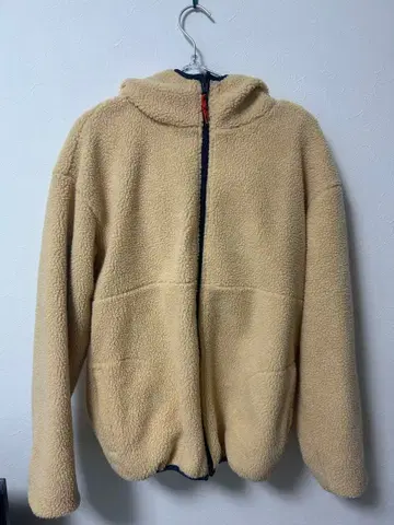 리버서블 플리스 자켓 베이지 네이비