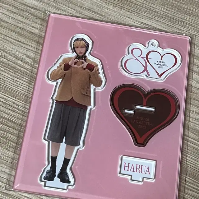 앤팀 하루아 앤하트 아크릴스탠드 아크스타