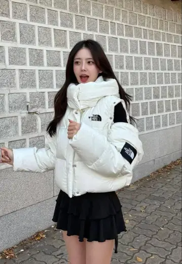 THE NORTH FACE 화이트 다운 자켓 여성용