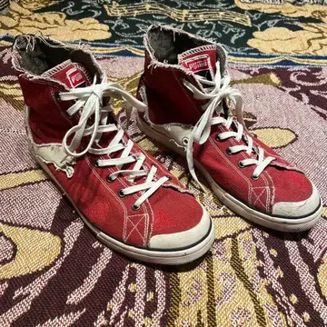 Puma 레드 하이컷 스니커즈 28.5cm