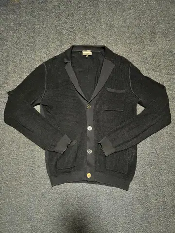 EMPORIO ARMANI 네이비 니트 가디건 M 사이즈
