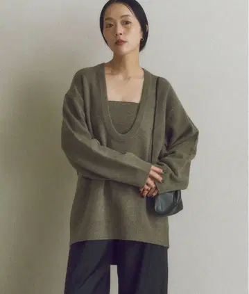 plage MY U넥 니트