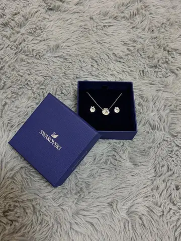 Swarovski 실버 귀걸이 목걸이 세트