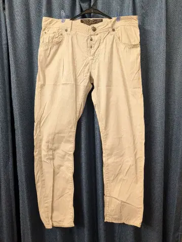 JACOB COHEN 화이트 스트레이트 팬츠