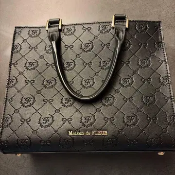 Maison de FLEUR 모노그램 파티션 2WAY 백