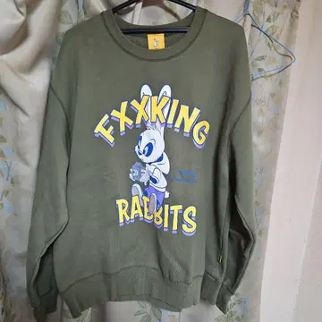 [ 새상품급 ] FXXKING RADBITS 토끼 맨투맨 속기모