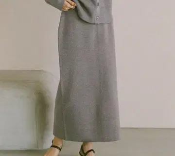 맨투맨 라이크 니트 내로우 스커트 미들 그레이