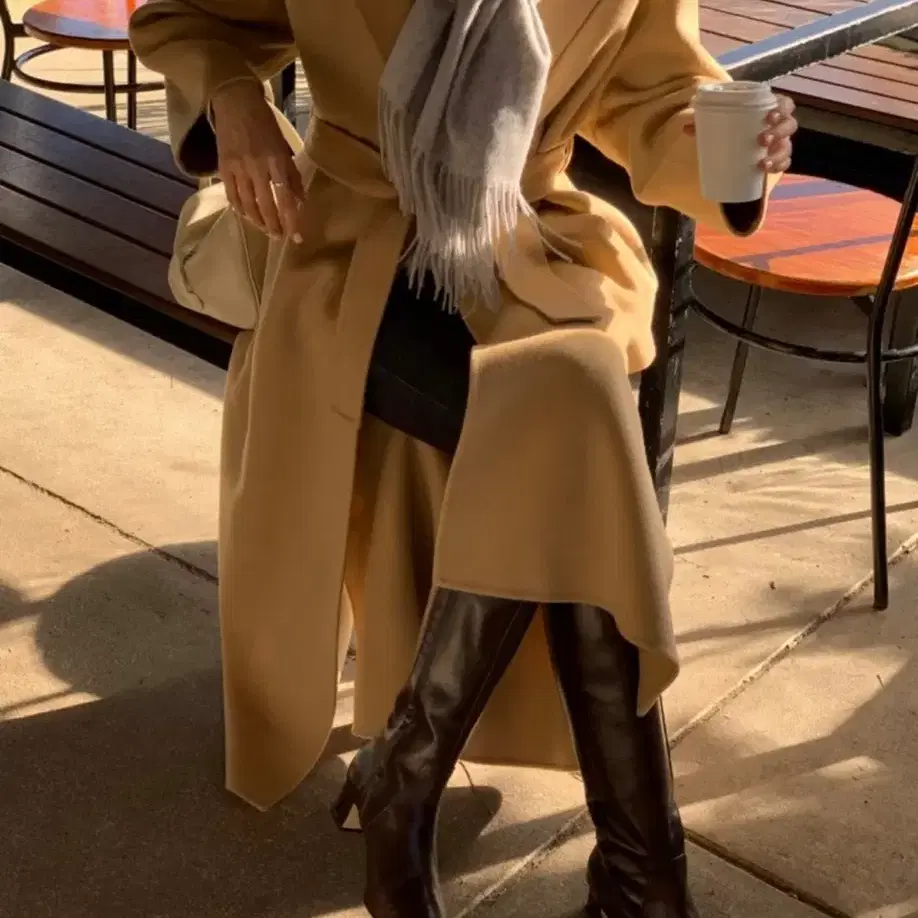 GRANPA WOOL COAT IN KHAKI / NAVY #캐롤쇼페 on Bunjang Global Site.