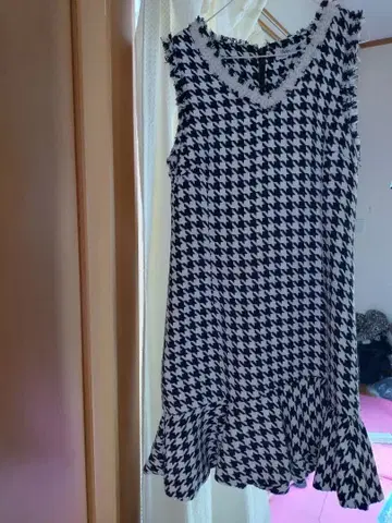 슬리브리스 원피스