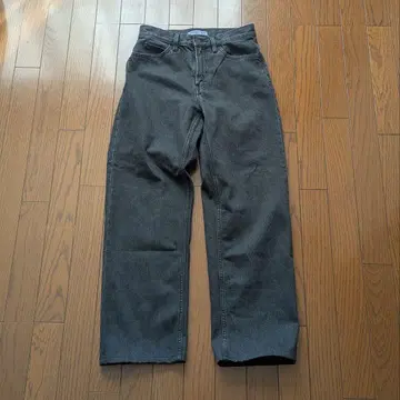 UNIQLO JW ANDERSON 스트레이트 청바지 479816