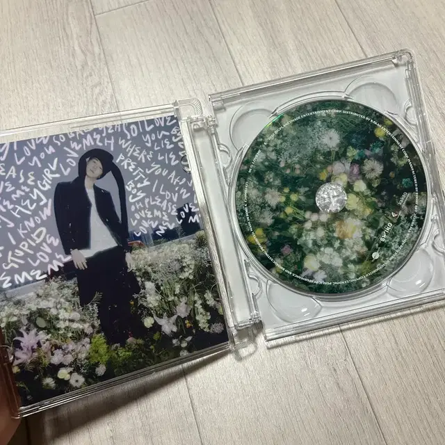 비오 유찬욱 love me 럽미 앨범