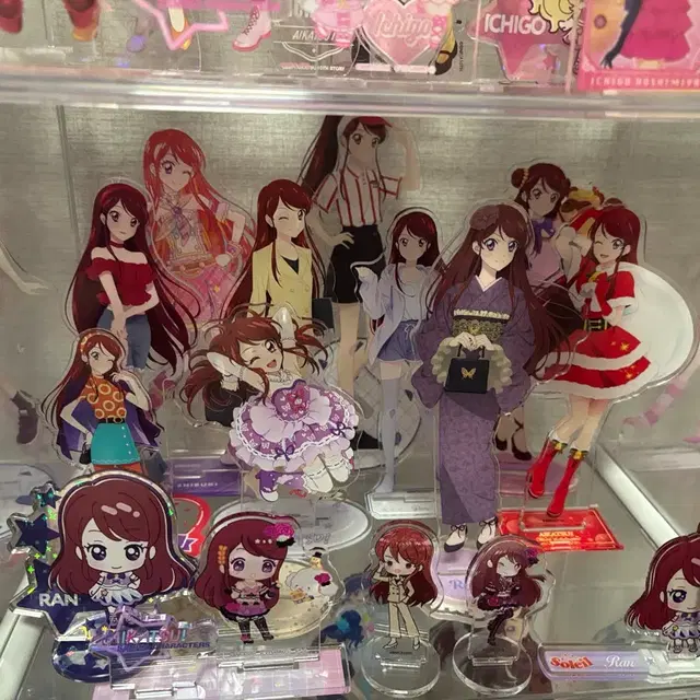 아이카츠 아이엠스타 란 보라 아크릴 스탠드 팝니다