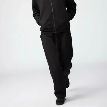 유니클로 C 맨투맨 와이드 팬츠 블랙 M 사이즈 미사용 새상품