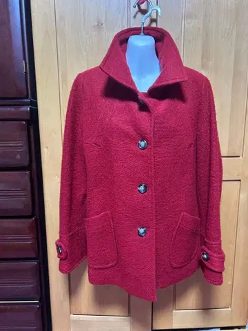 미사용 빨간색 울 피코트 L 사이즈