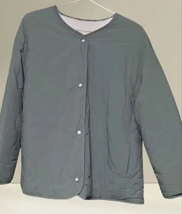 UNIQLO 퀼팅 보아 리버서블 자켓 카키