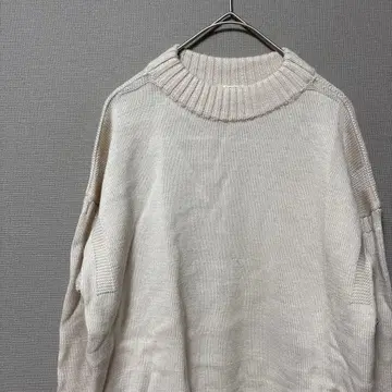 유니클로 U 미들 게이지 모크넥 스웨터 (L) 심플 아이보리 무지