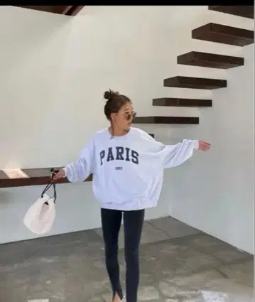 cheri PARIS 프린트 오버 사이즈 맨투맨