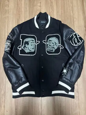 DOARAT 바시티 자켓 블랙