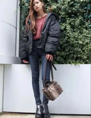 EMODA 플라이트 자켓 인조 모피 후디 헤비 MA-1