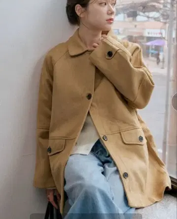 une mansion 싱글 버튼 브레드 스웨이드 하프 코트