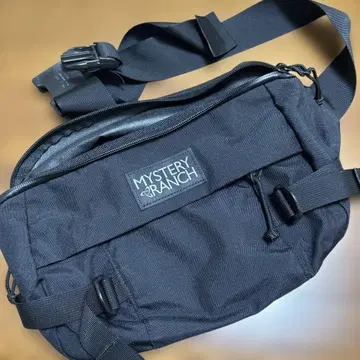 MYSTERY RANCH 바디백 블랙 LINE
