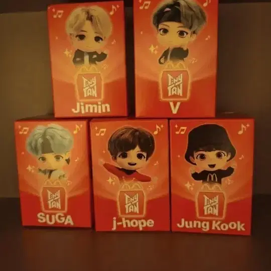 bts 타이니탄 피규어 맥도날드