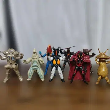 울트라 액션 피규어 제튼 레드킹 울트라맨 피규어