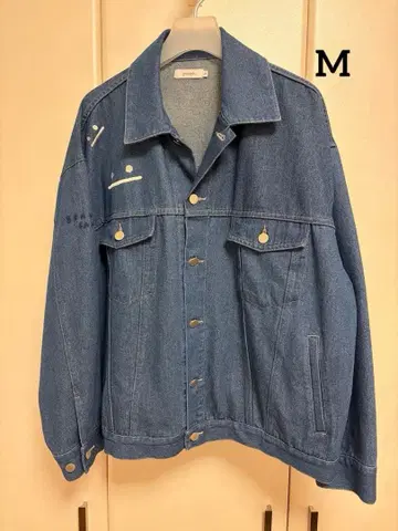 graniph 뷰티풀 섀도우 패밀리 데님 자켓 M 사이즈