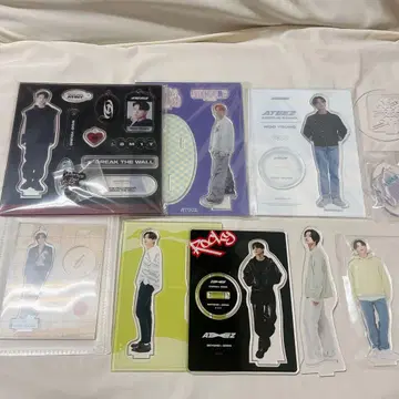 ATEEZ 우영 아크릴 스탠드