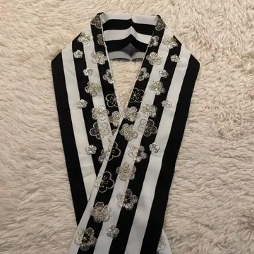 블랙 화이트 스트라이프 꽃 패턴 자수 장식용 깃 폴리에스테르제