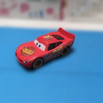 카즈 마텔 더트 트랙 맥퀸 새상품급