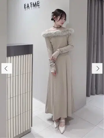 EATME 인조 모피 트리밍 리브 원피스