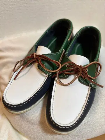 CEDAR CREST 데크 슈즈 모카신 네이비 화이트 그린