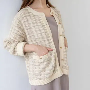 RANDA 트위드풍 노카라 니트 가디건 미색 골드 버튼