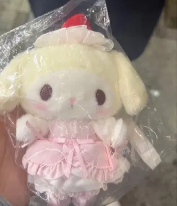 산리오 마이멜로디 딸기 휘핑 케이크 숏 케이크 마스코트 백참