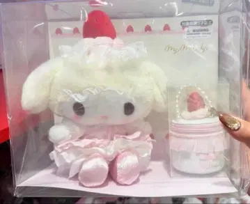 마이멜로디 봉제 인형 & 액세서리 케이스 세트 ( 딸기 휘핑 케이크 )