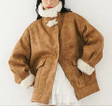 퍼 칼라 BIG 무스탕 자켓