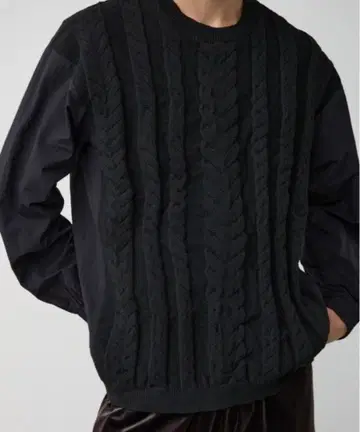 AZUL 블랙 케이블 니트 스웨터