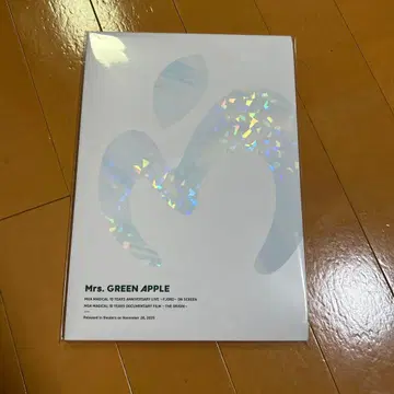 Mrs. GREEN APPLE 팜플렛