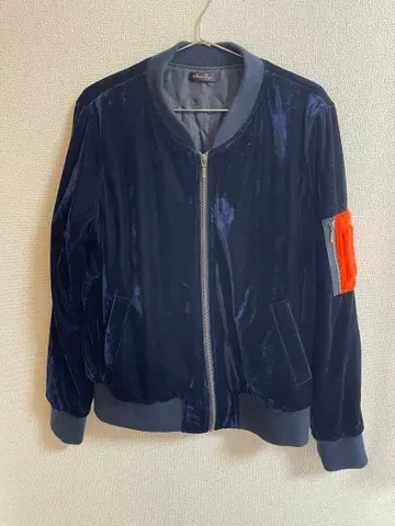 [새상품급!] 우메미야 안나 씨 프로듀스 안나 데이즈가 QVC 점퍼