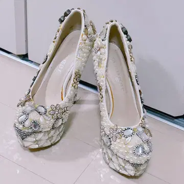 sugar 사쿠리나 콜라보 펌프스