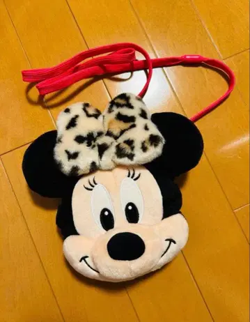 디즈니 미니 레오파드 무늬 리본 숄더백