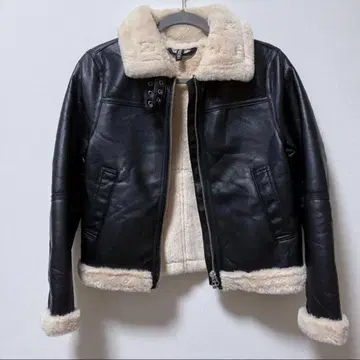 H&M 블랙 무스탕 코트 XS