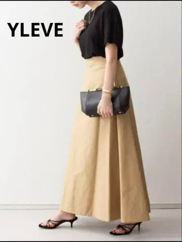 이레브 코튼 트윌 치노 롱 플레어 스커트 베이지