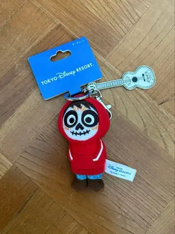 택 포함 [Disney 리멤버 미] 미겔 봉제 인형 키링 빨간색