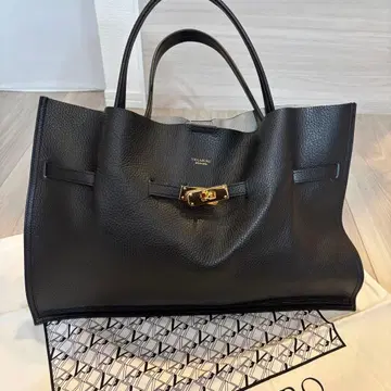 새상품급 비올라 로드 핸드백 블랙 UNITED ARROWS